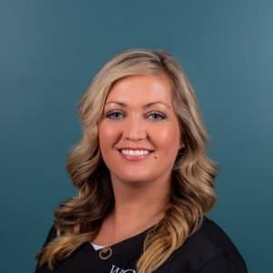 Kayla Headshot